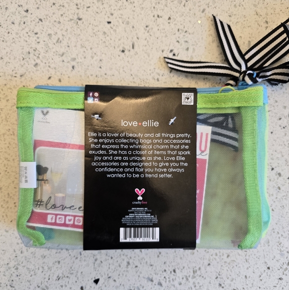 Mesh Pouches - Picture 3 of 7